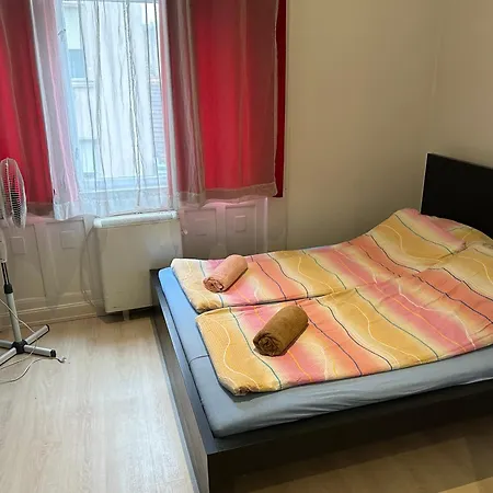 Apartment Mickey's Flat Close To Whale Budapest