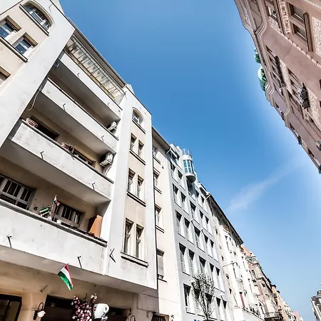 Mickey's Flat Close To Whale Апартаменты