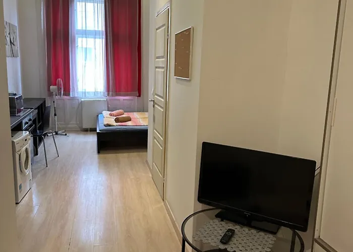 Apartment Mickey's Flat Close To Whale Budapest